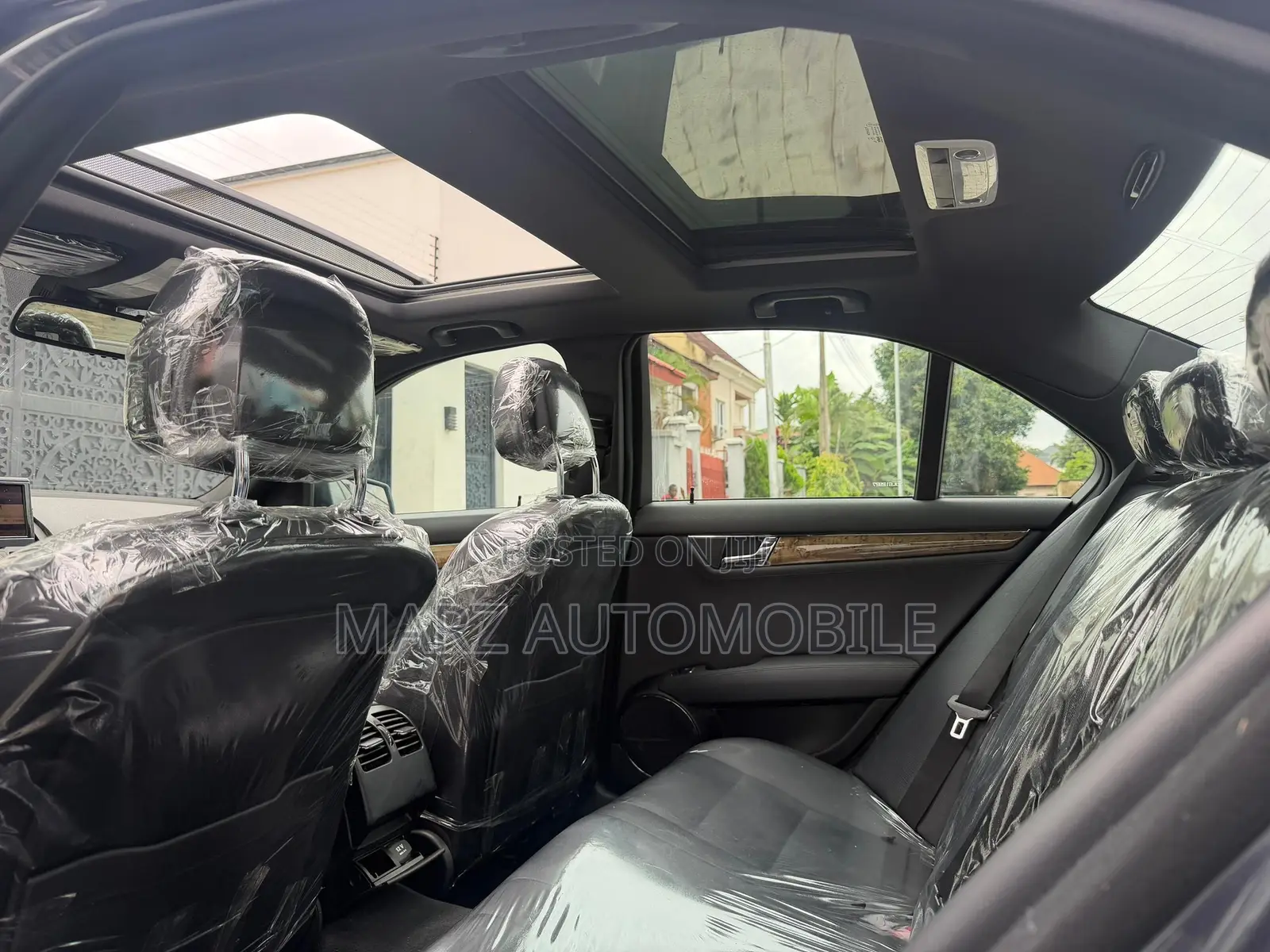 Mercedes-Benz C350 2011 Gray