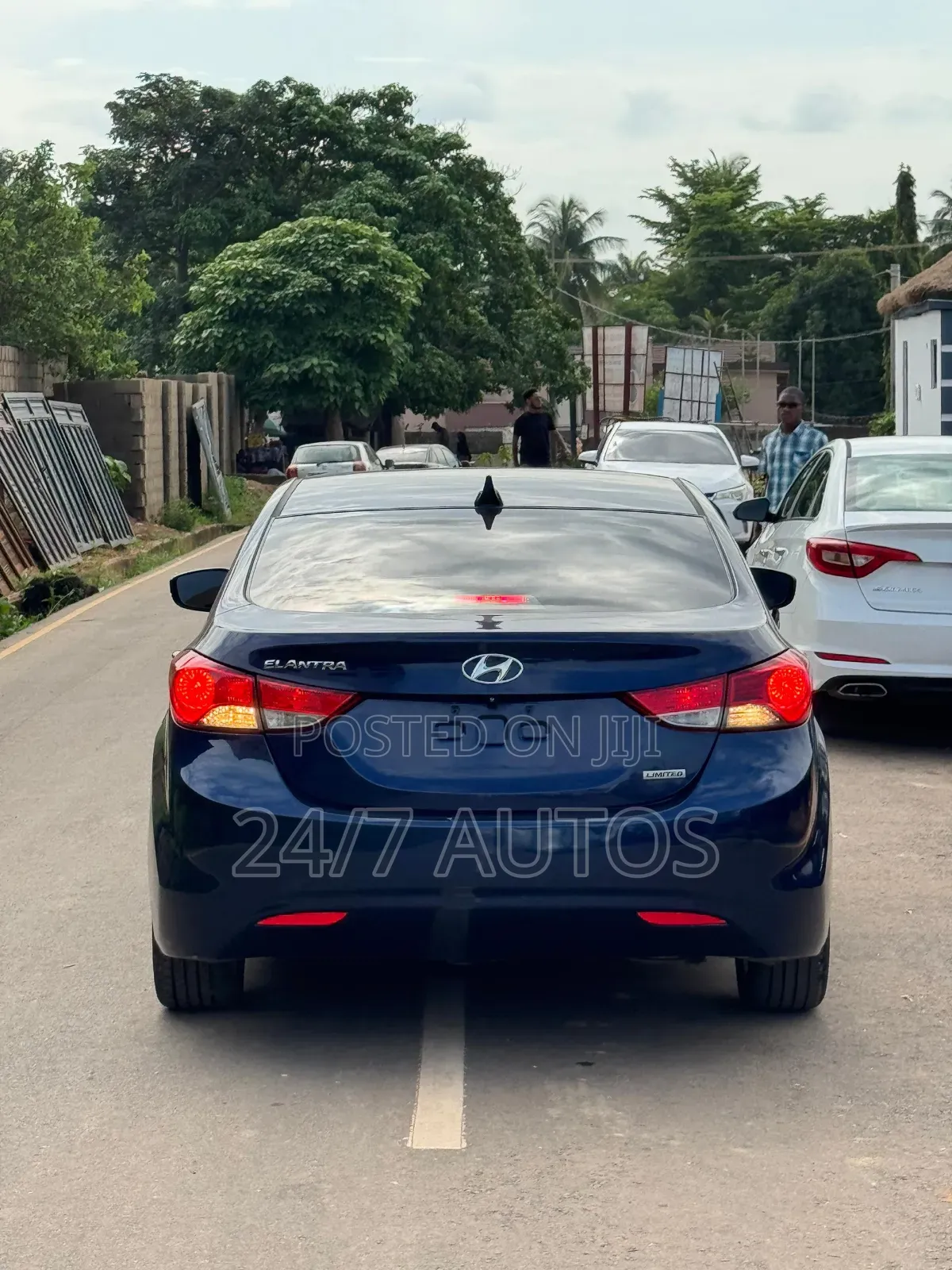 Hyundai Elantra 2013 Blue