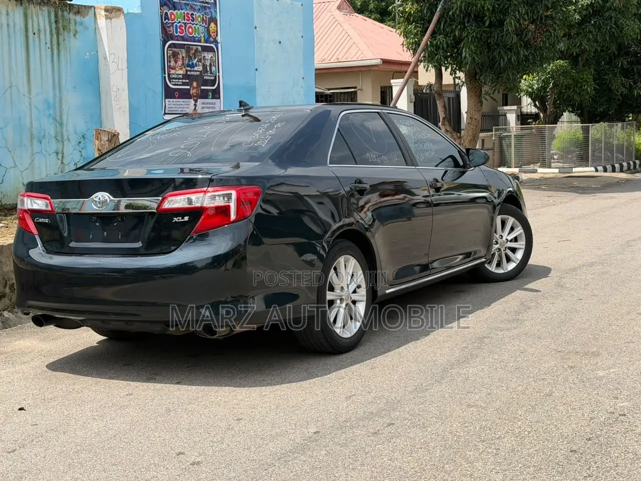Toyota Camry XLE V6 4dr Sedan (3.5L 6cyl 6A) 2013 Black