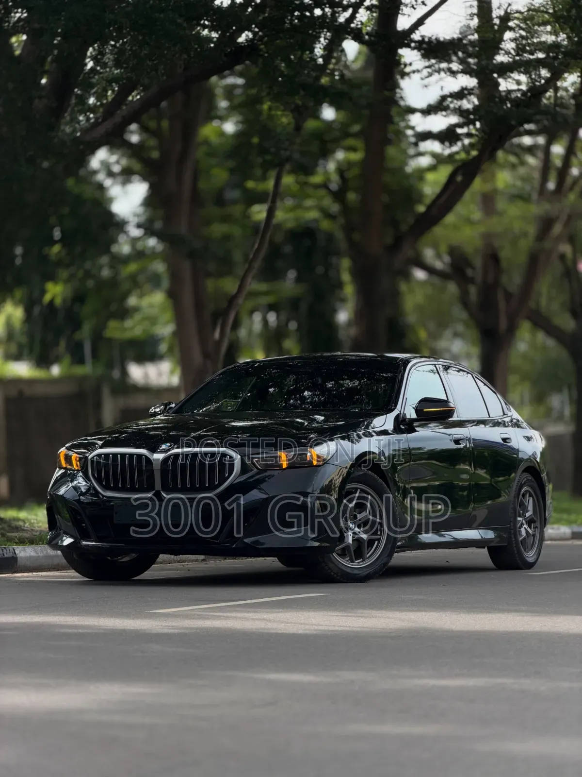 BMW 520i 2025 Black