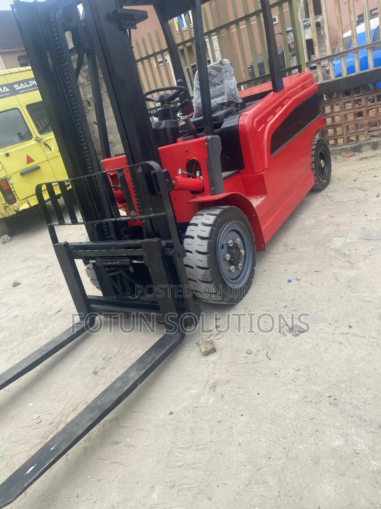 Electric Mobile Fork Lift 5tons