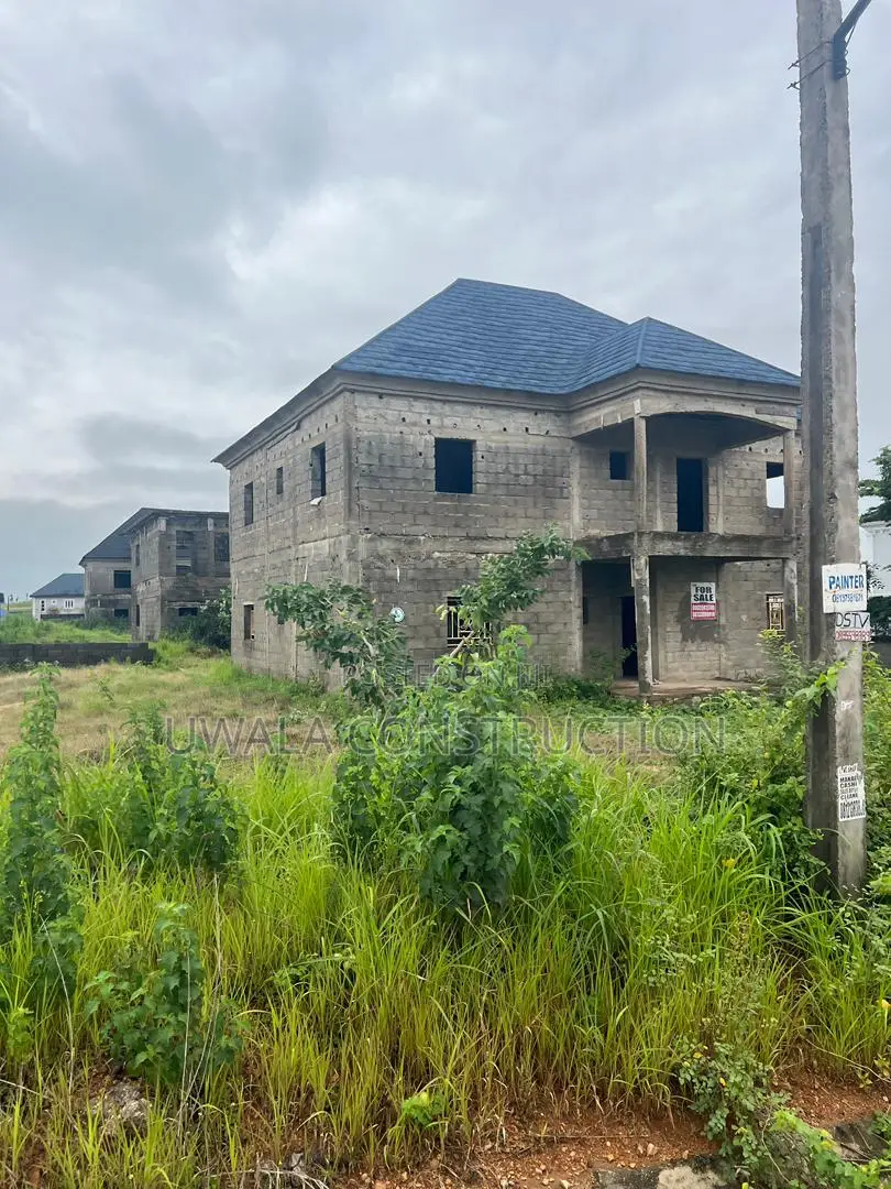 5bdrm Duplex in Orozo for sale