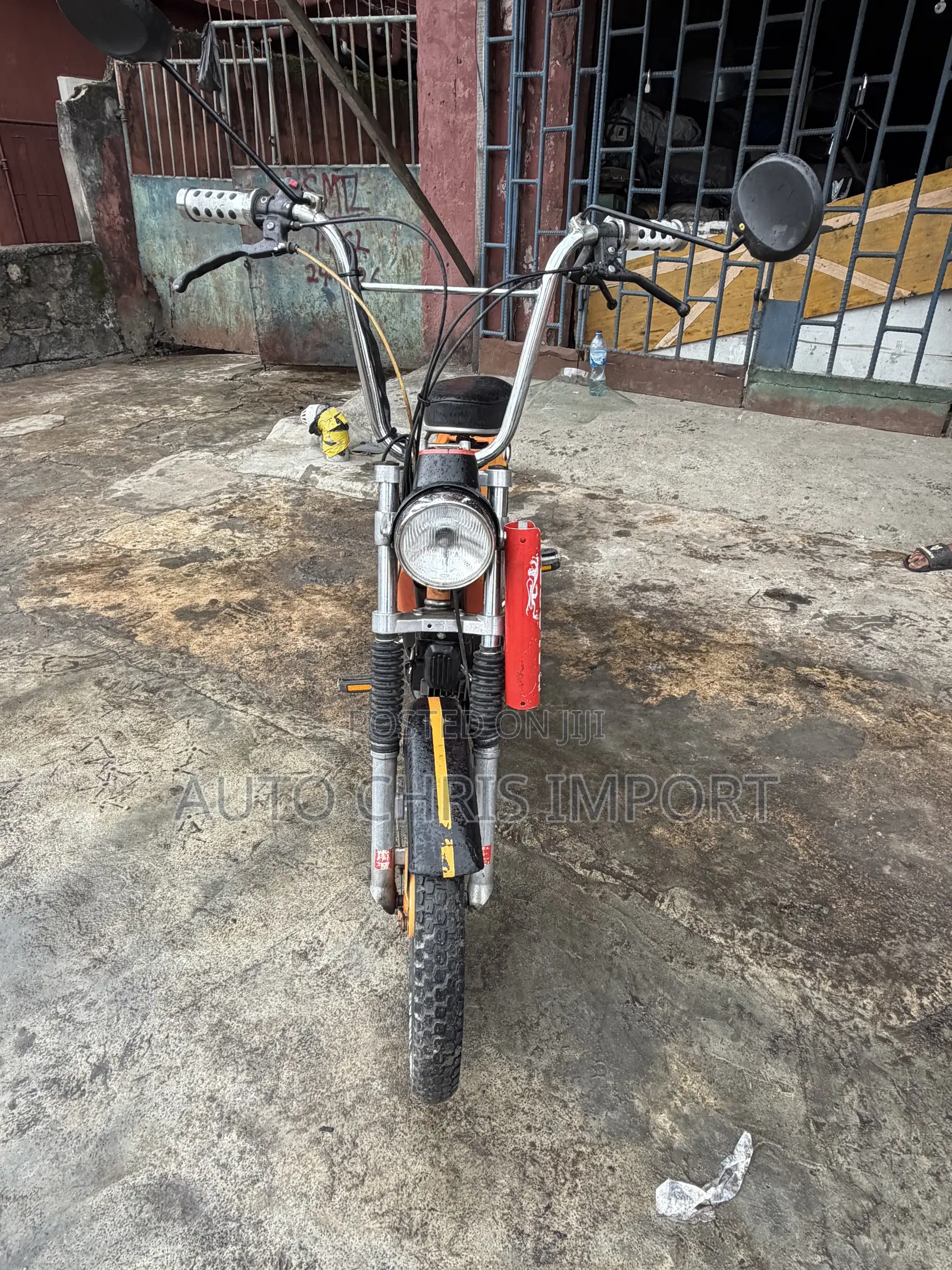 Motorcycle 1988 Orange