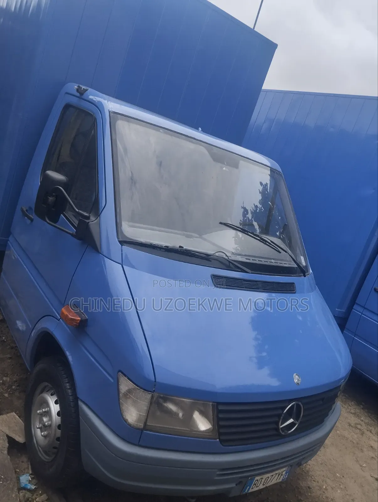 Mercedes Truck Container Body Sprinter