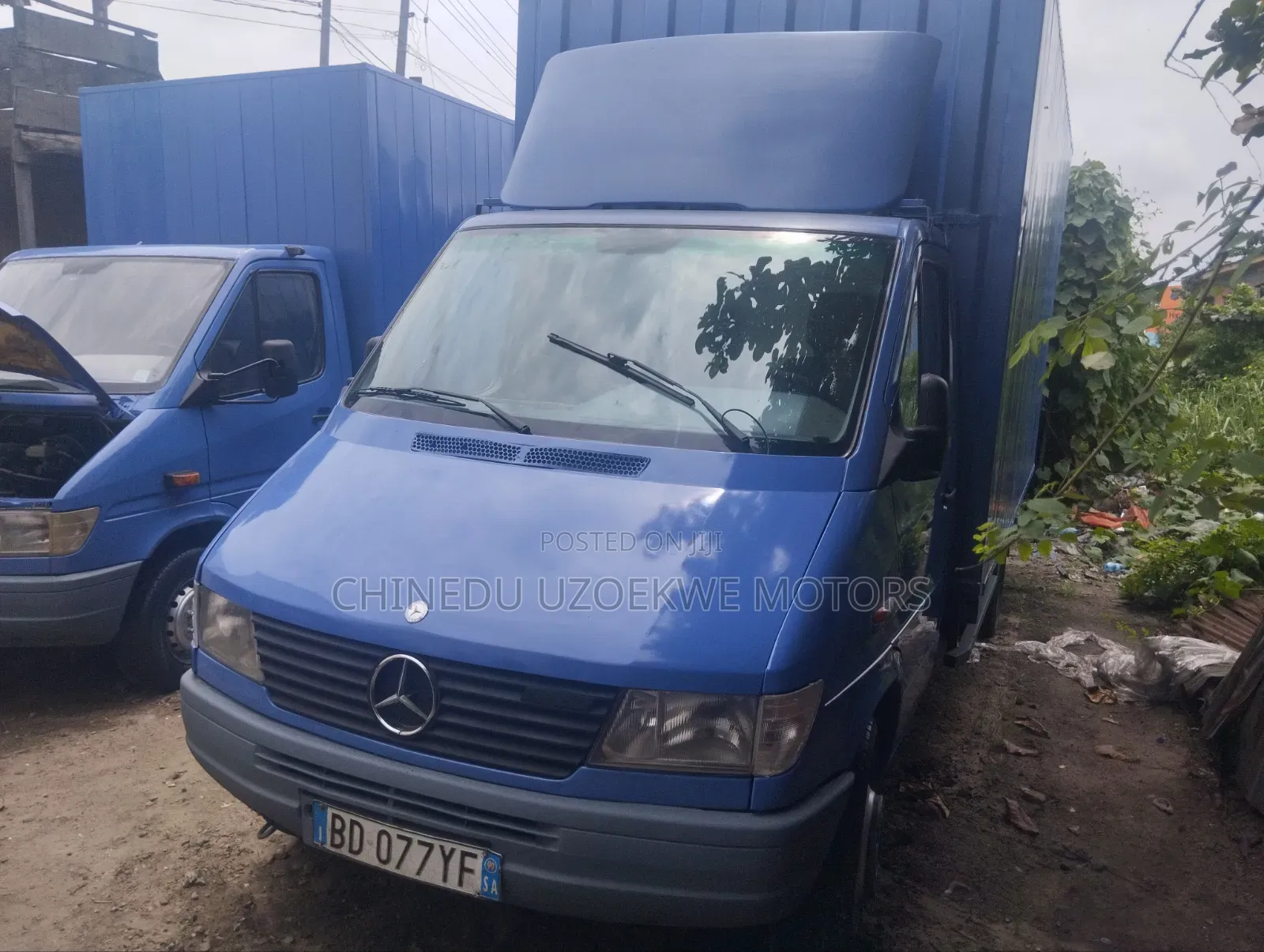 Mercedes Truck Container Body Sprinter