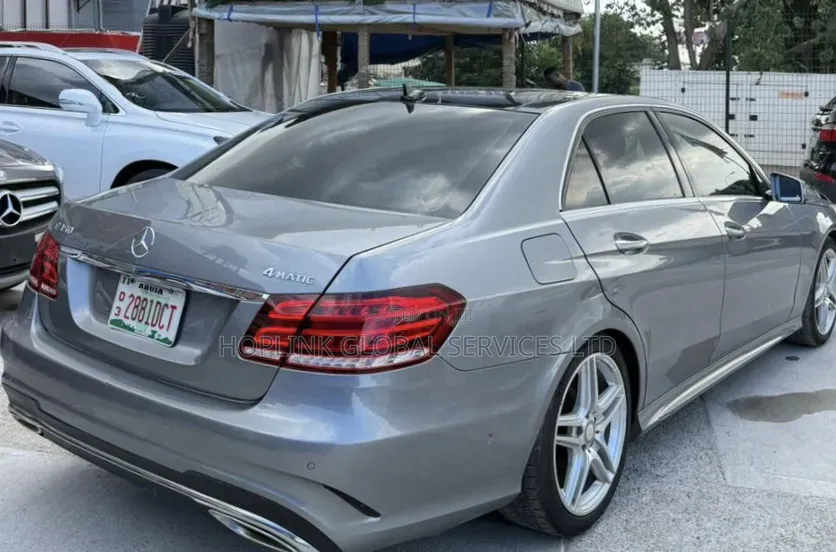 Mercedes-Benz C350 2014 Silver