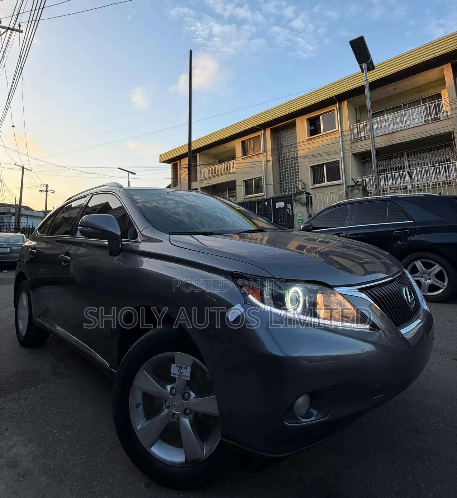 Lexus RX 350 FWD 2012 Gray
