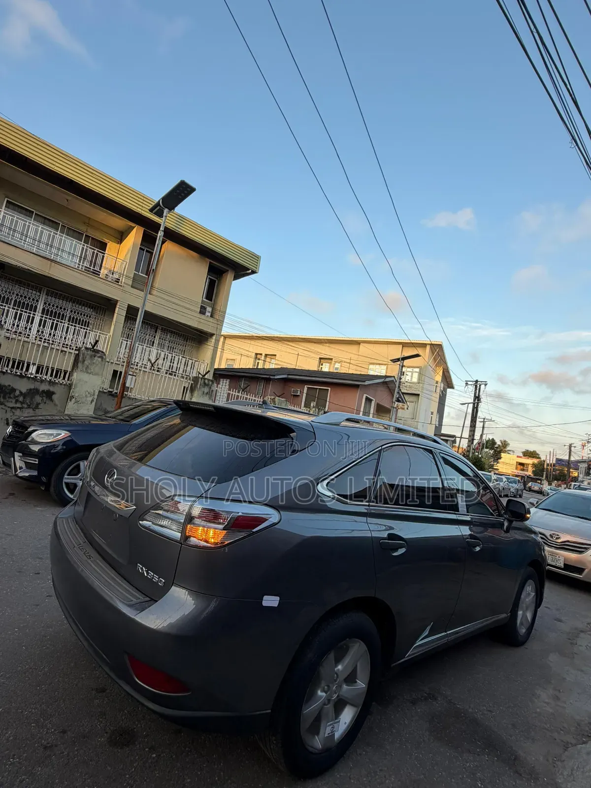 Lexus RX 350 FWD 2012 Gray