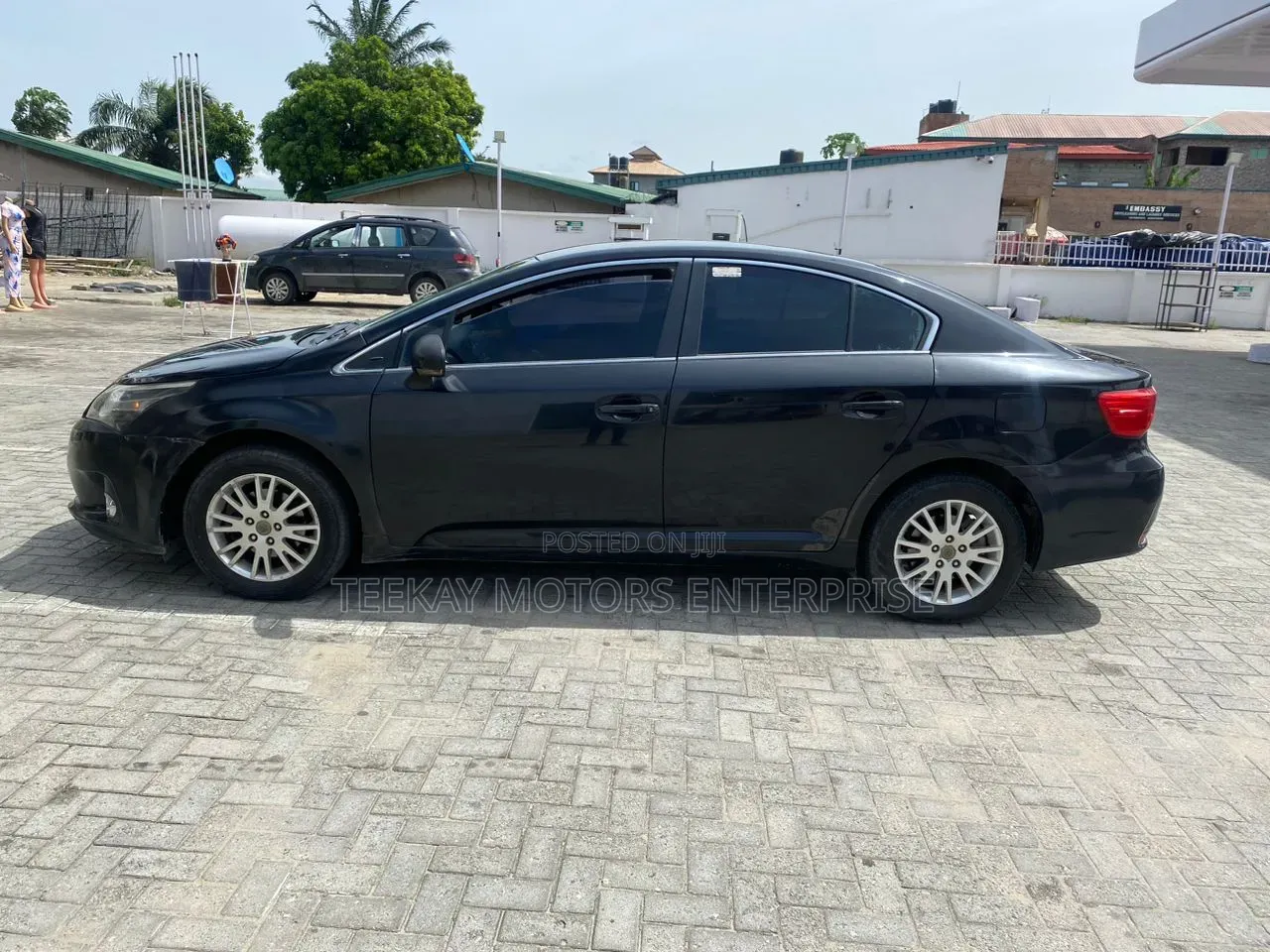 Toyota Avensis 2.0 Advanced Automatic 2012 Black