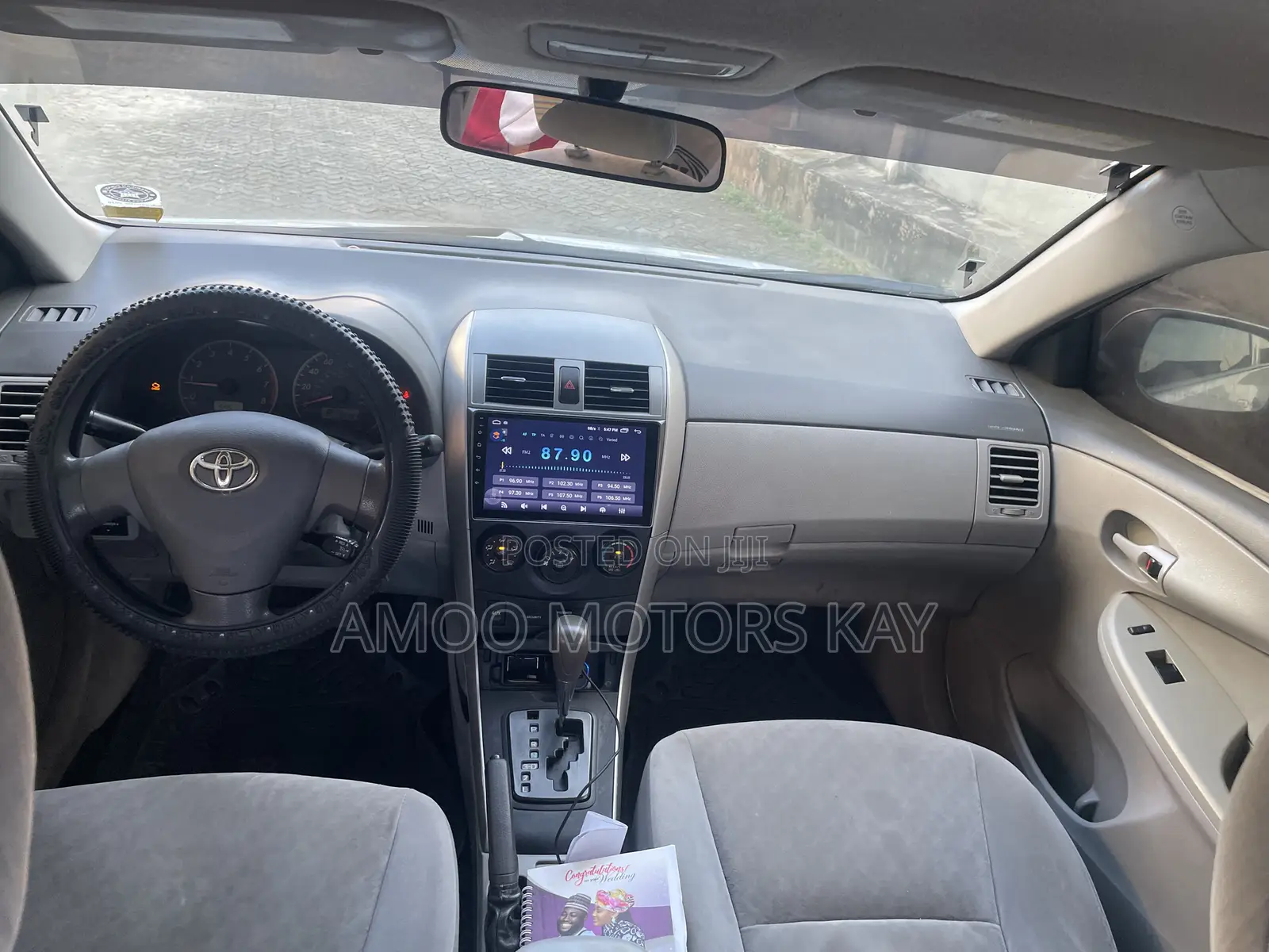 Toyota Corolla LE 4dr Sedan (1.8L 4 cyl 4A) 2009 Silver
