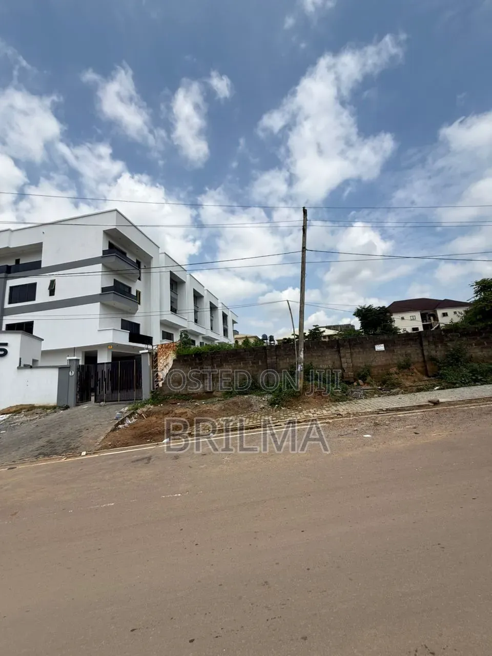 5bdrm Duplex in Katampe (Main) for sale