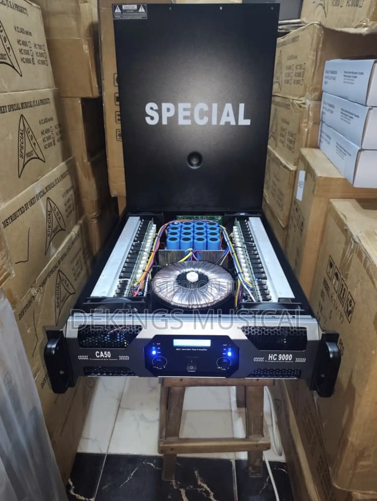 Special CA50 HC-9000 Heavy Duty Powered Amplifier