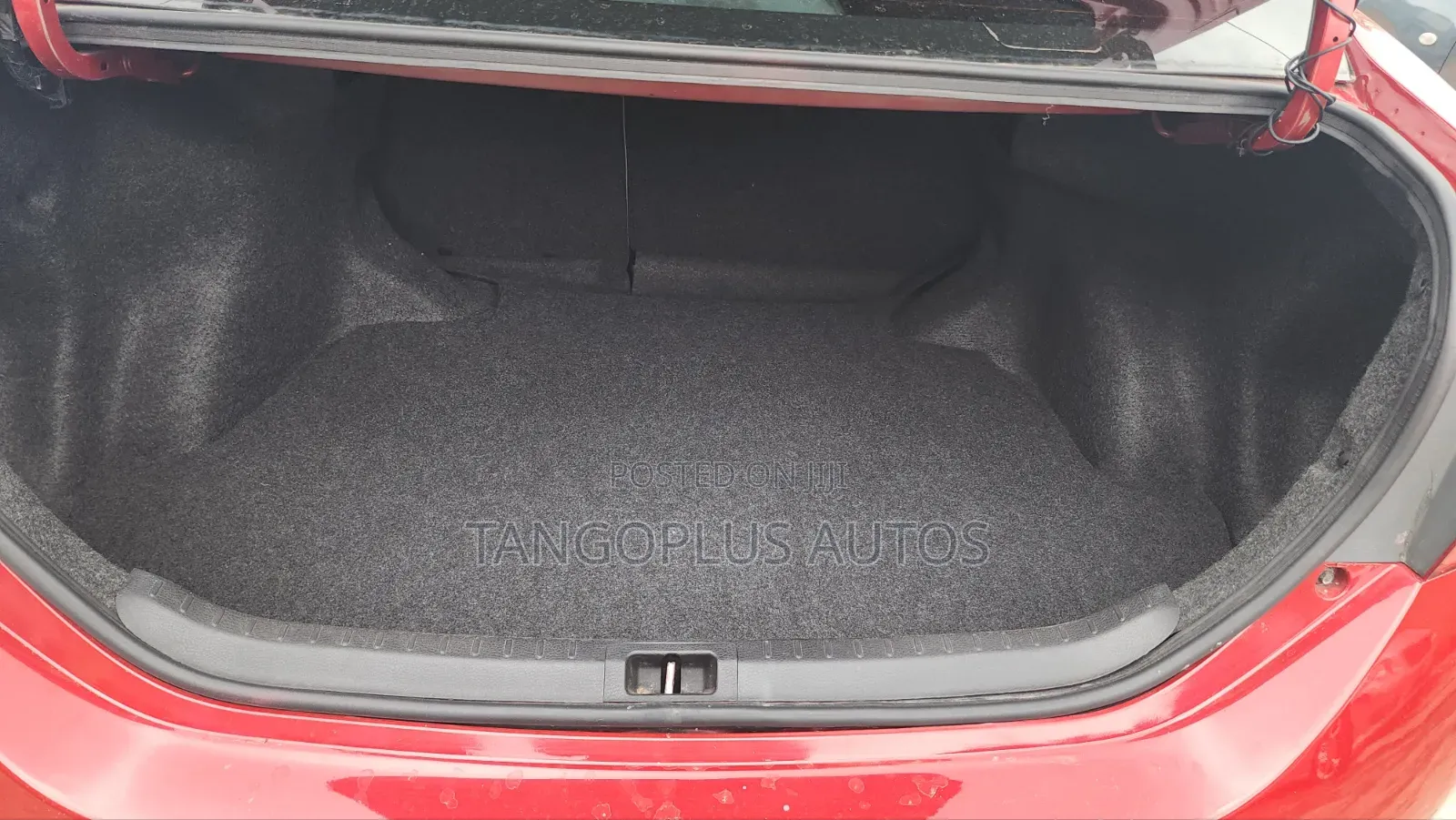 Toyota Corolla 2016 Red