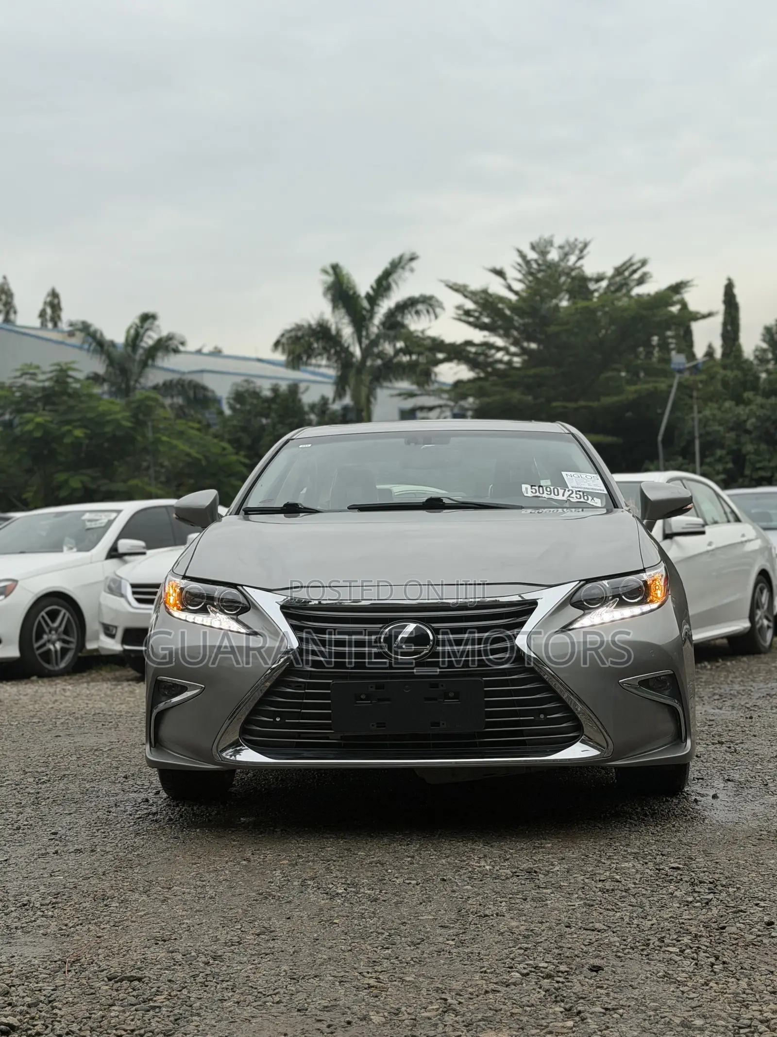 Lexus ES 2015 Gray