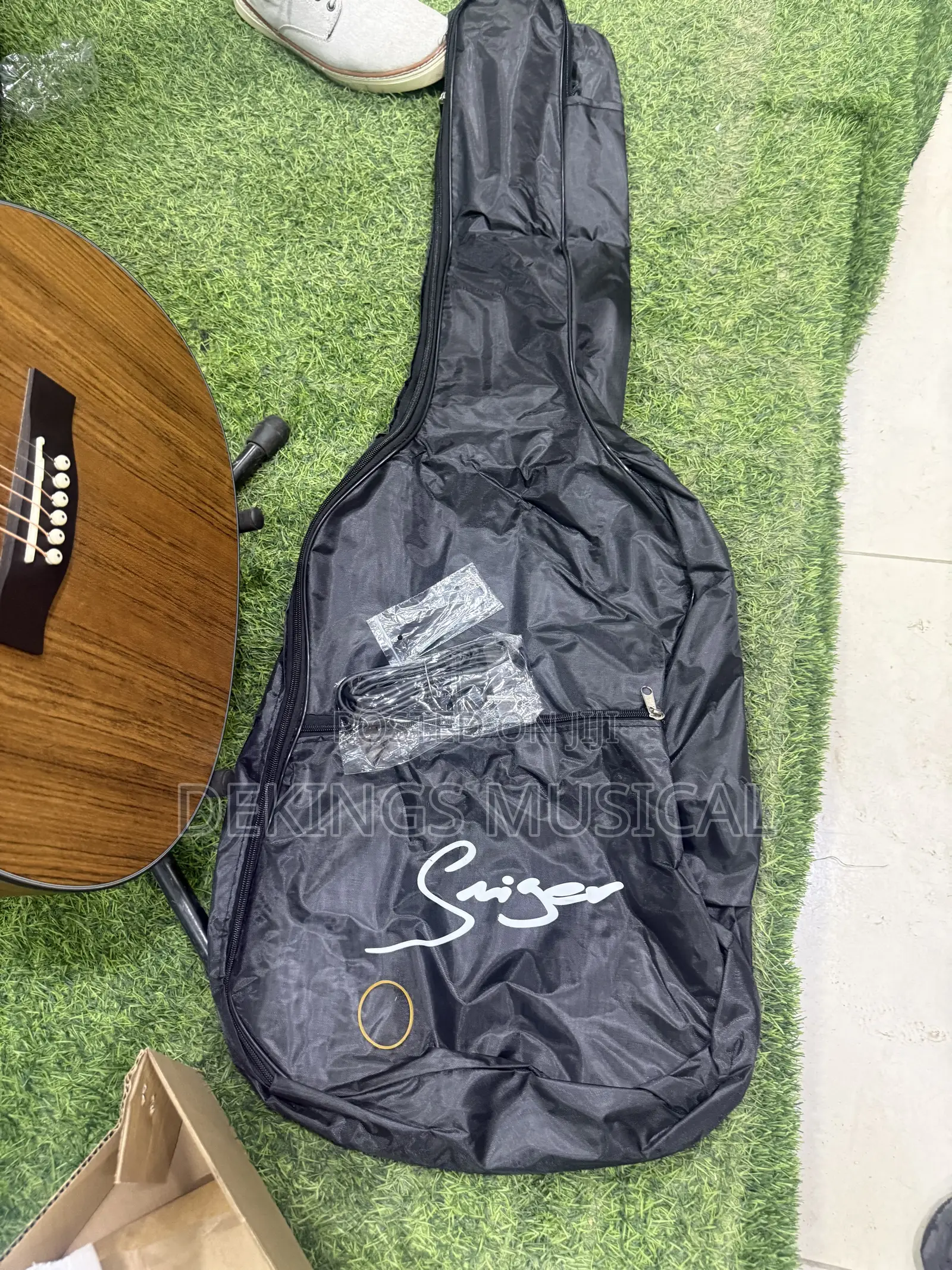 Smiger LG09 Electro Acoustic Guitar and Semi Acoustic Guitar