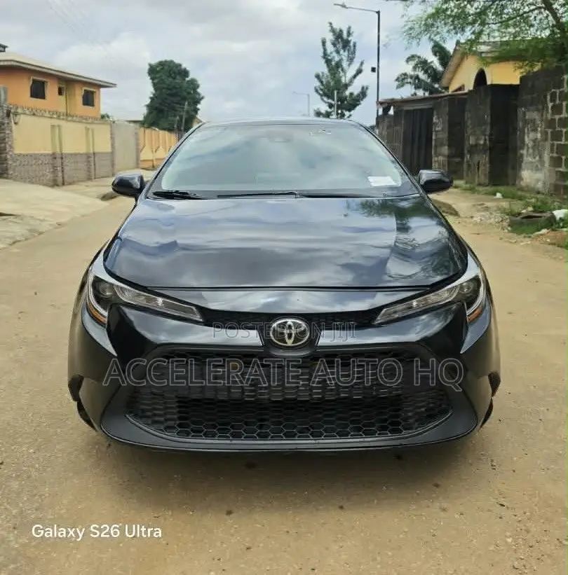 Toyota Corolla LE 2020 Black