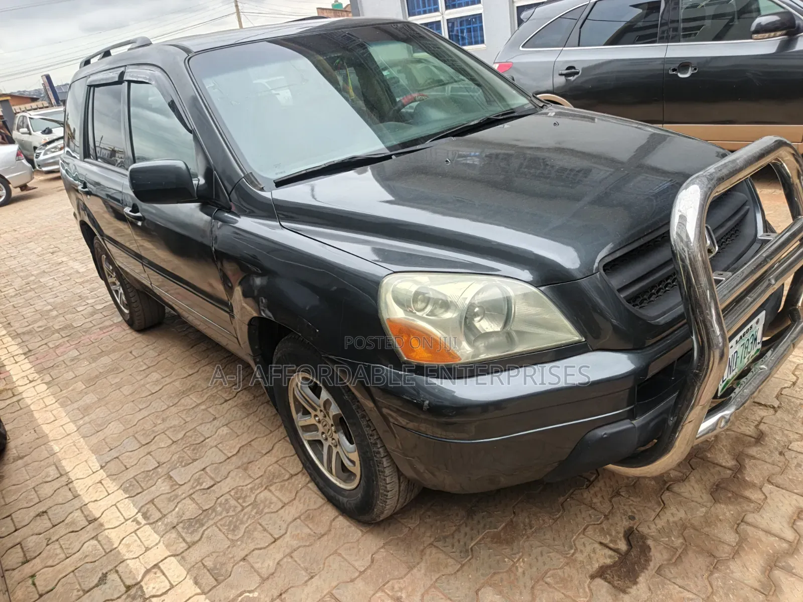 Honda Pilot 2004 Gray