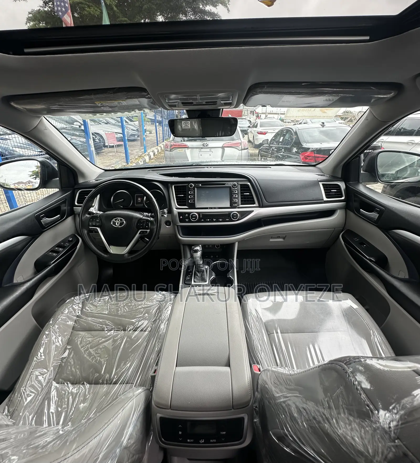 Toyota Highlander XLE 4x4 V6 (3.5L 6cyl 8A) 2018 Blue