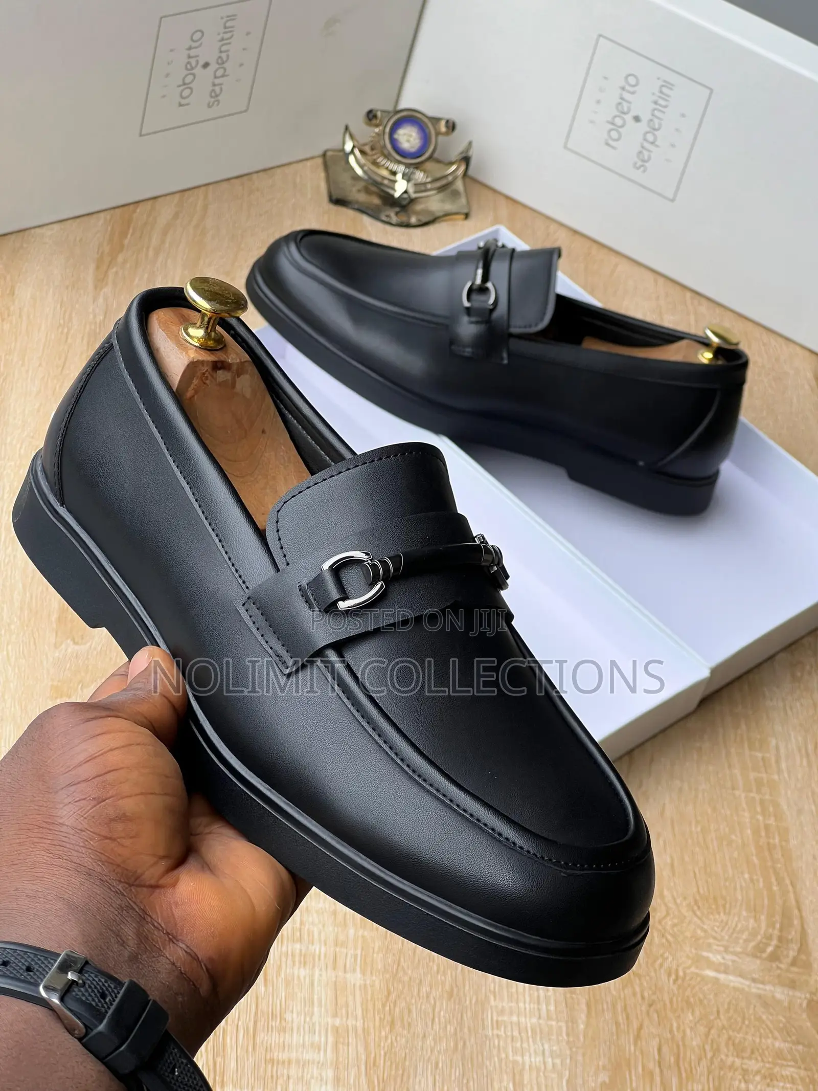 Roberto Serpentini Men's Black Leather Loafers