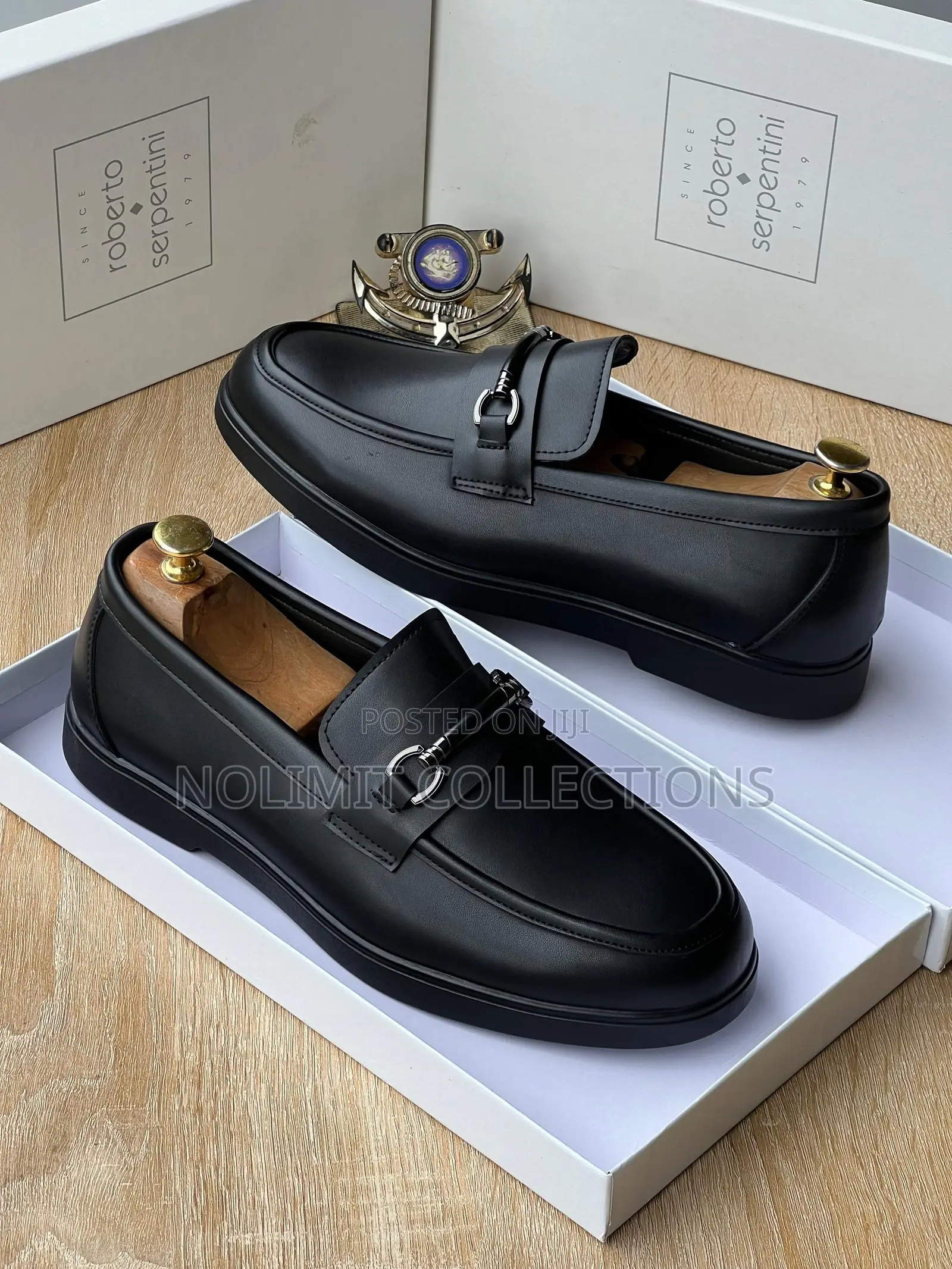 Roberto Serpentini Men's Black Leather Loafers
