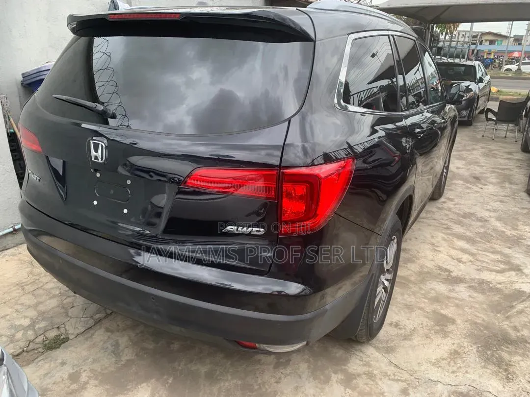 Honda Pilot EX-L 4dr SUV 4WD (3.5L 6cyl 5A) 2017 Black