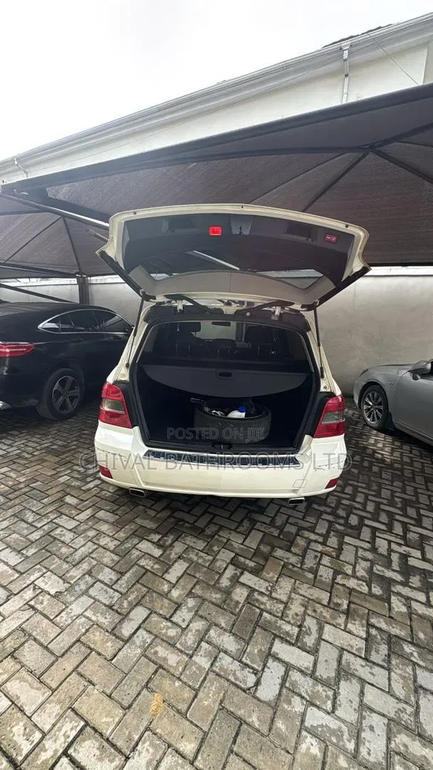 Mercedes-Benz GLK-Class 2010 White