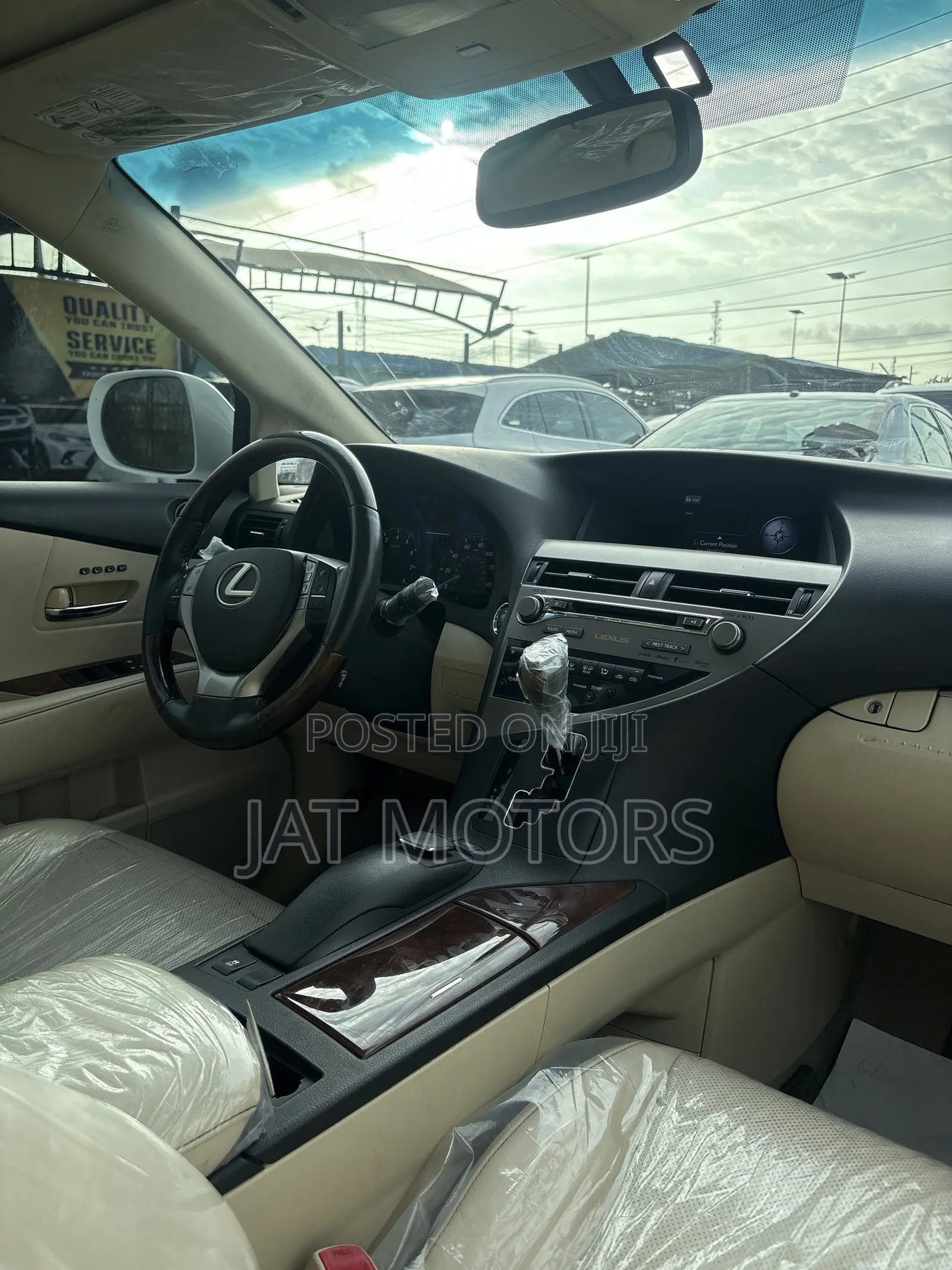 Lexus RX 350 FWD 2013 White