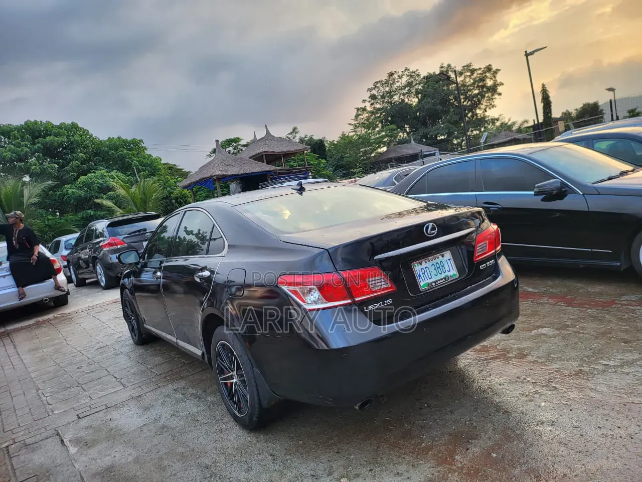 Lexus ES 350 2011 Black