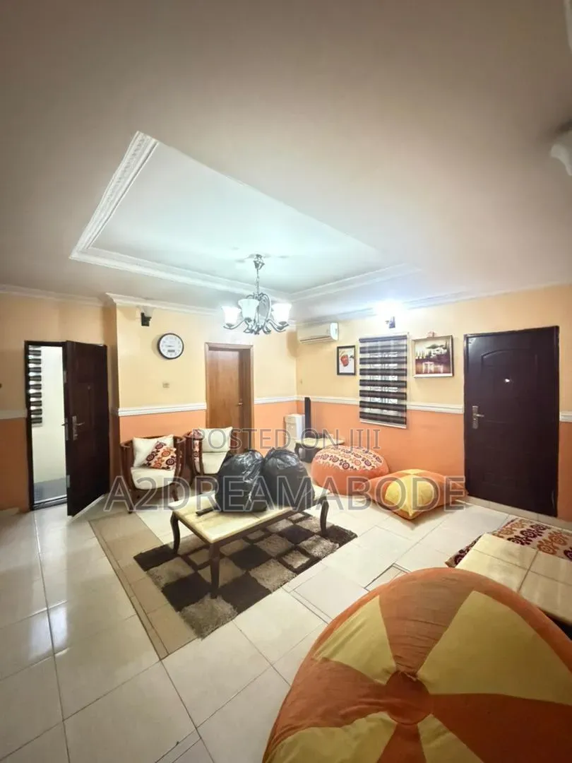 6bdrm Duplex in Magodo, GRA Phase 1 for sale