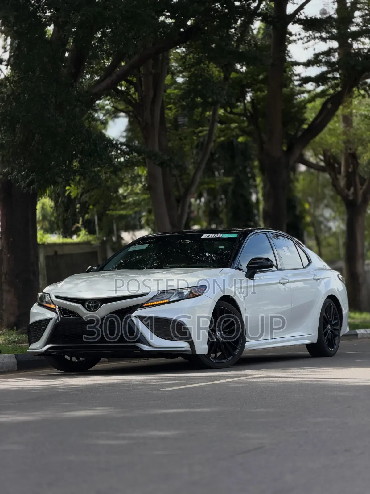 Toyota Camry 2021 White