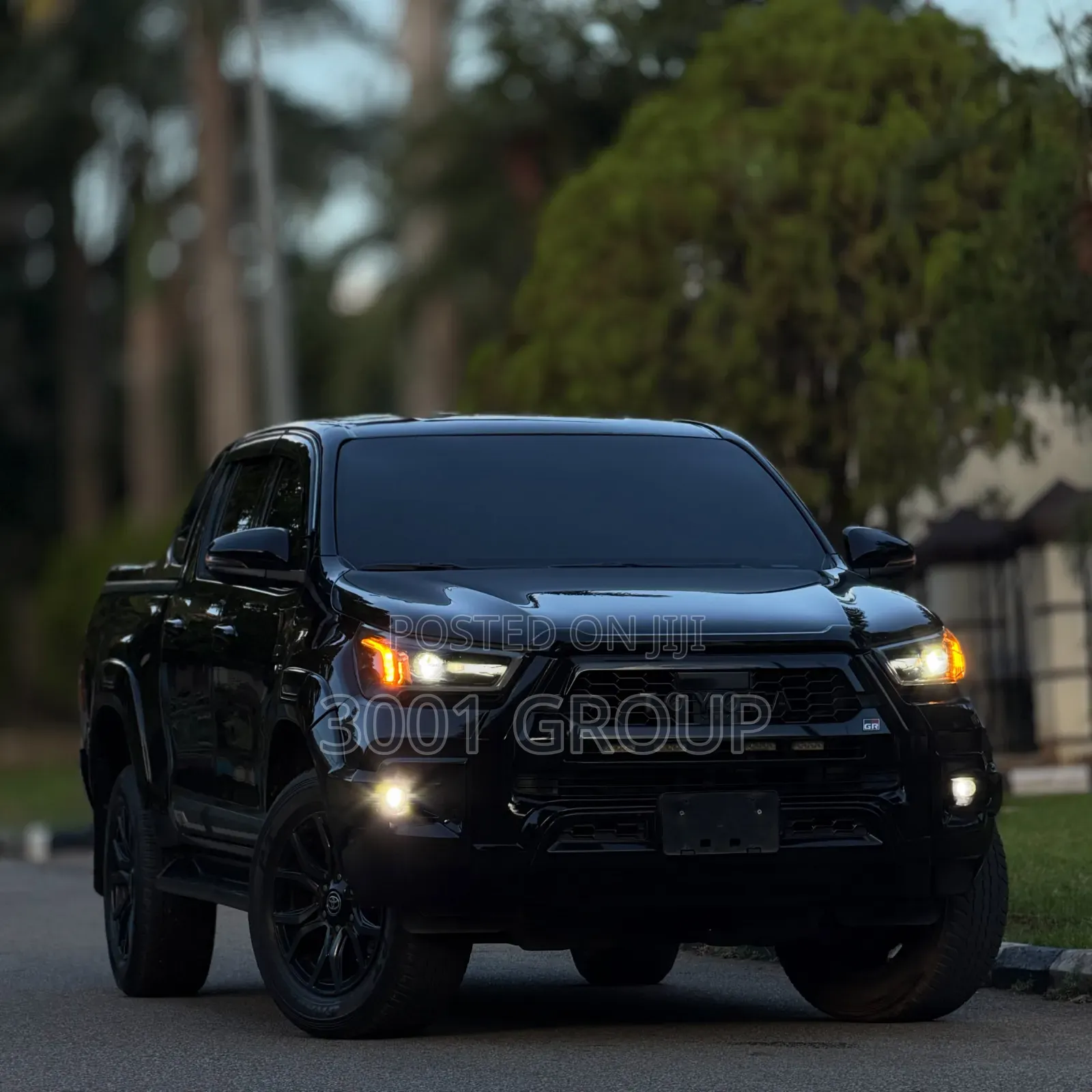 Toyota Hilux 2023 Black