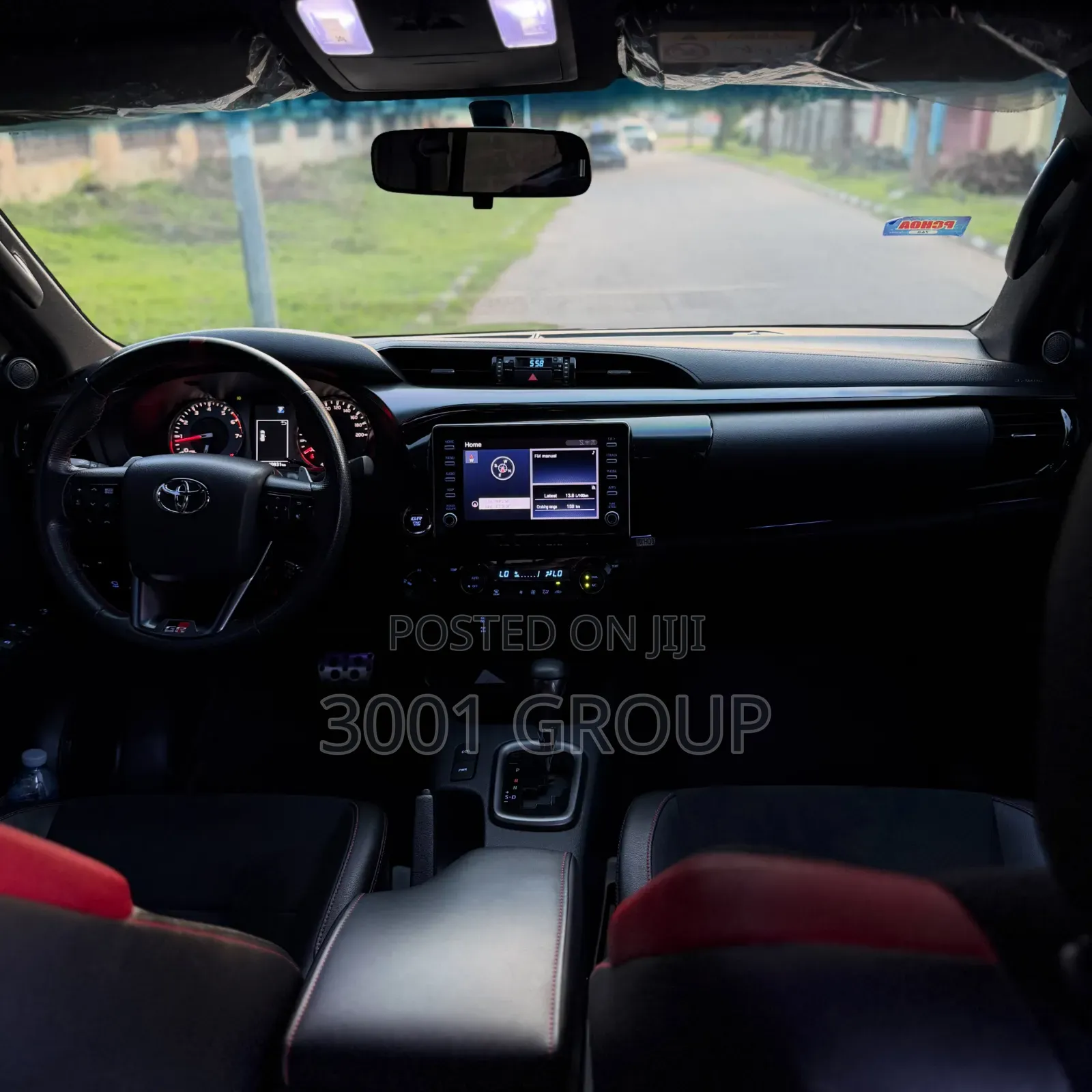 Toyota Hilux 2023 Black