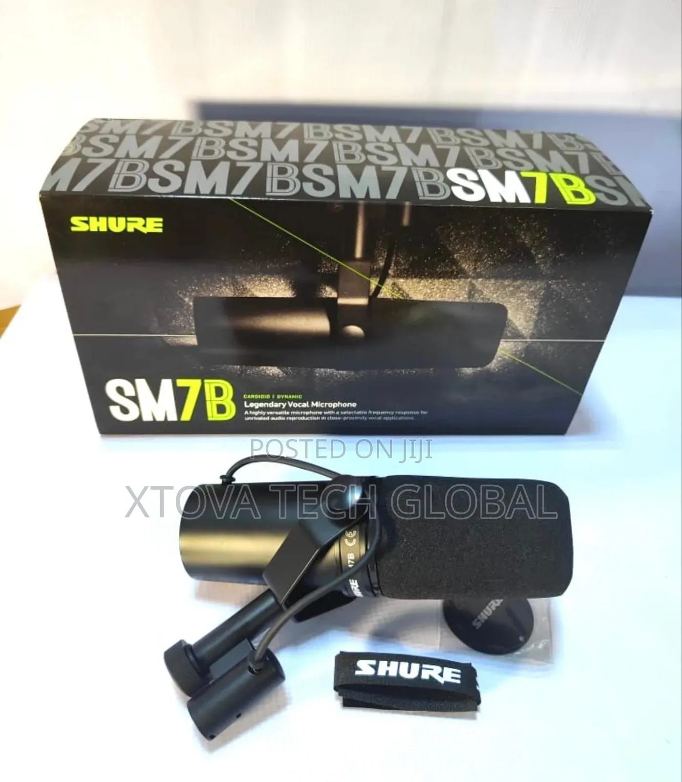 Shure SM7B Dynamic Studio Microphone