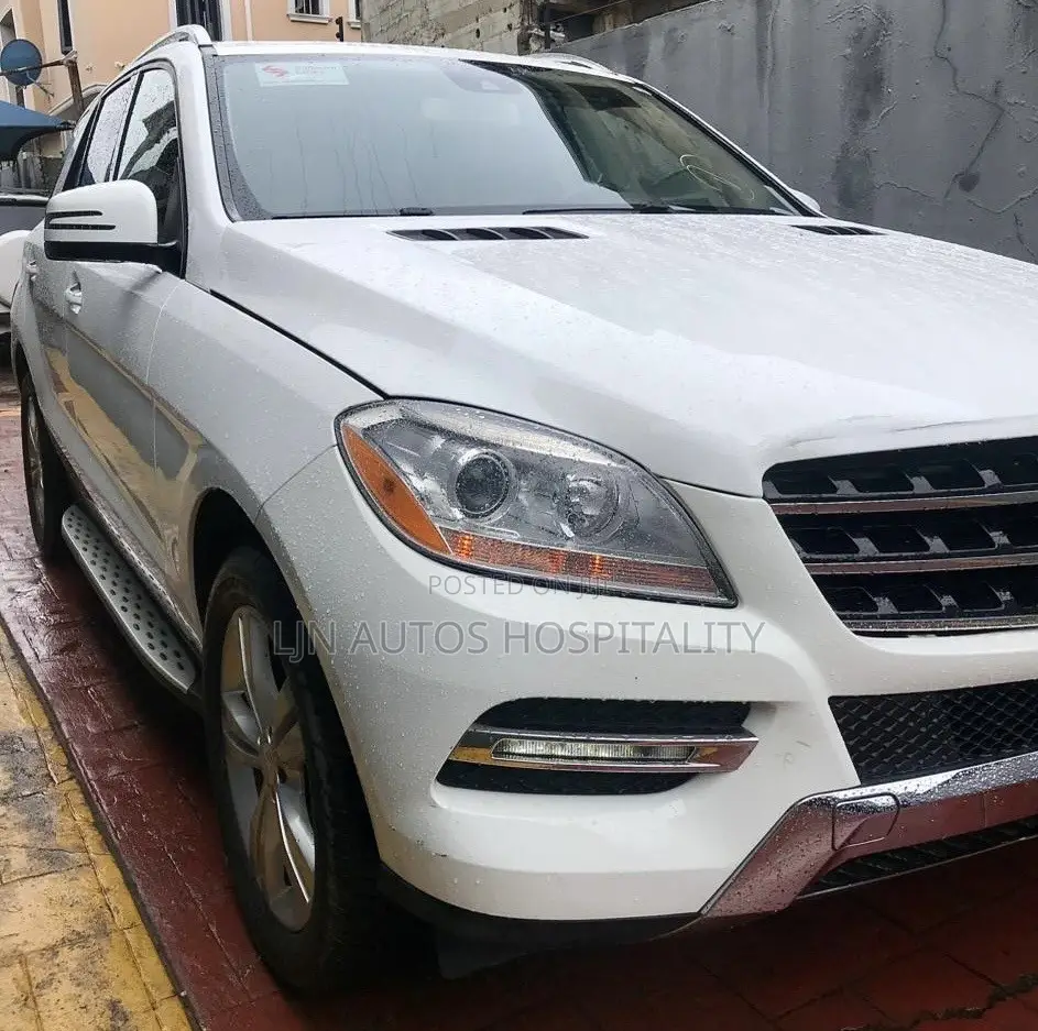 Mercedes-Benz M Class ML350 4MATIC 4dr SUV AWD (3.5L 6cyl 7A) 2015