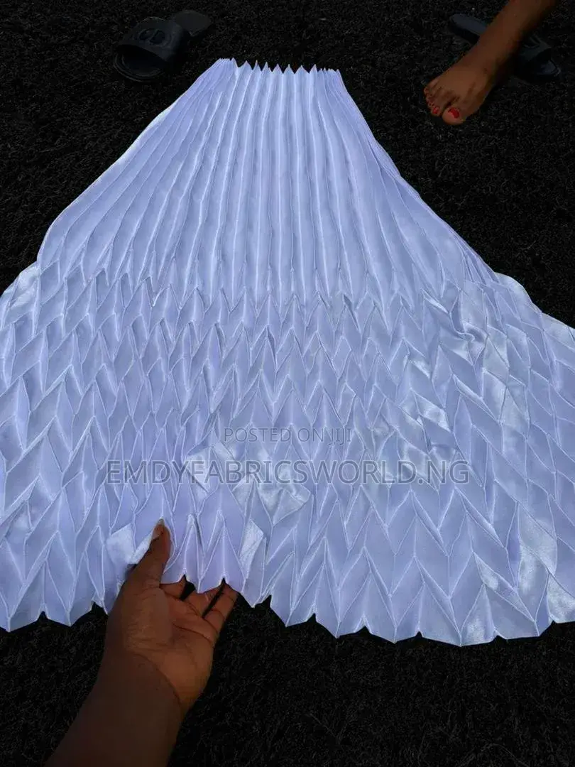 White Luxury Pleat
