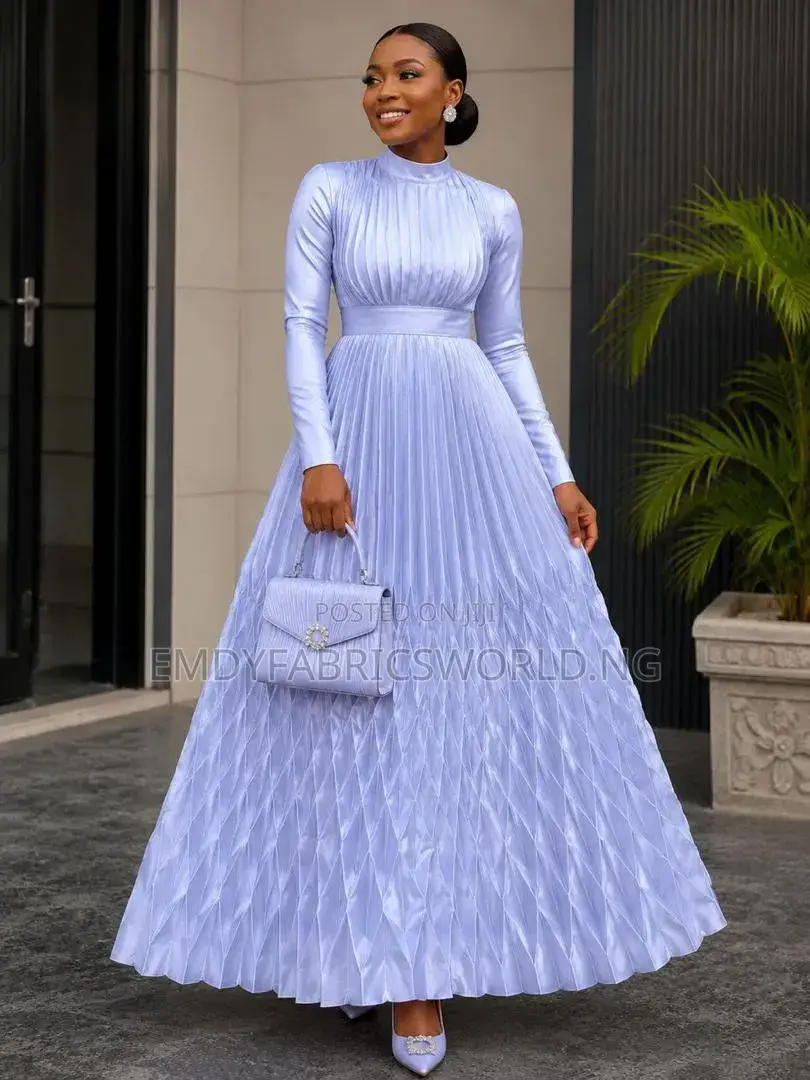 White Luxury Pleat