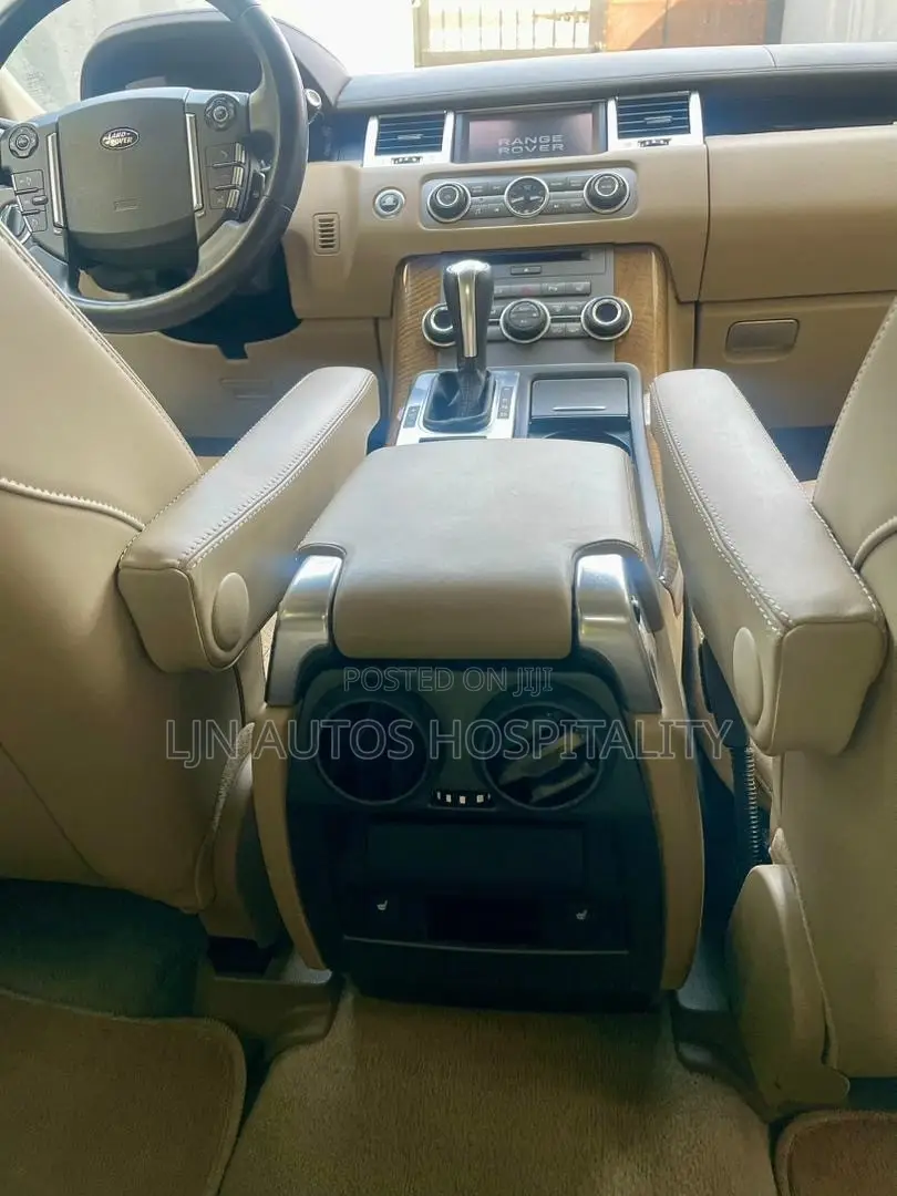 Land Rover Range Rover Sport HSE LUX 2012 Black