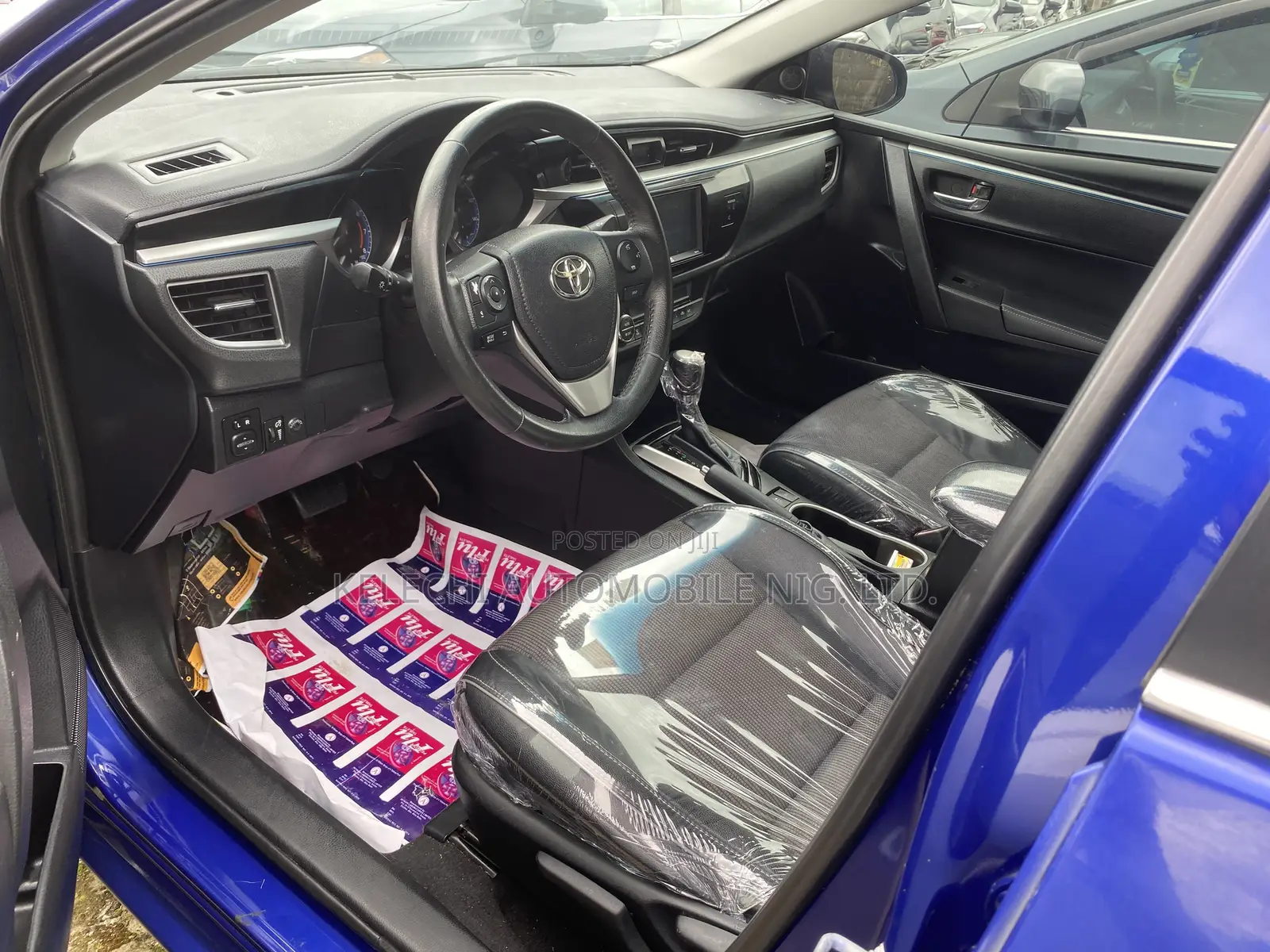 Toyota Corolla S 4dr Sedan (1.8L 4cyl CVT) 2015 Blue