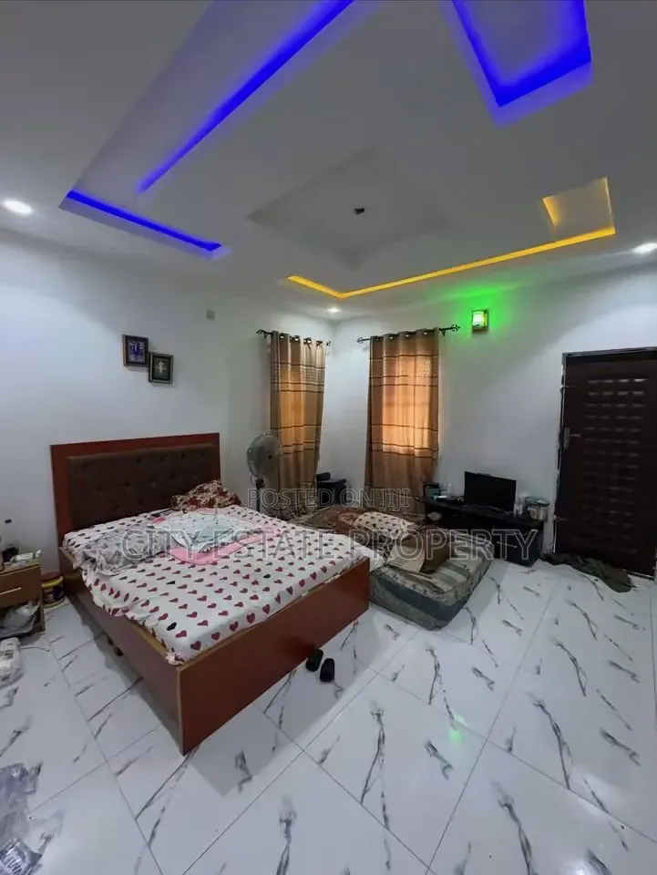 3bdrm Duplex in Eneka, Obio-Akpor for sale