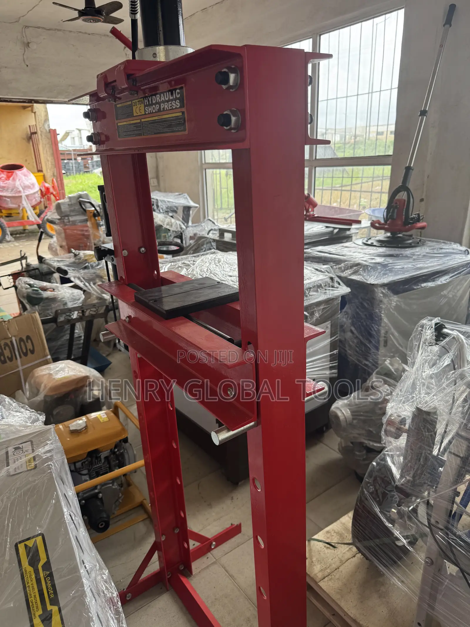 20 Ton Hydraulic Shop Press – Heavy Duty