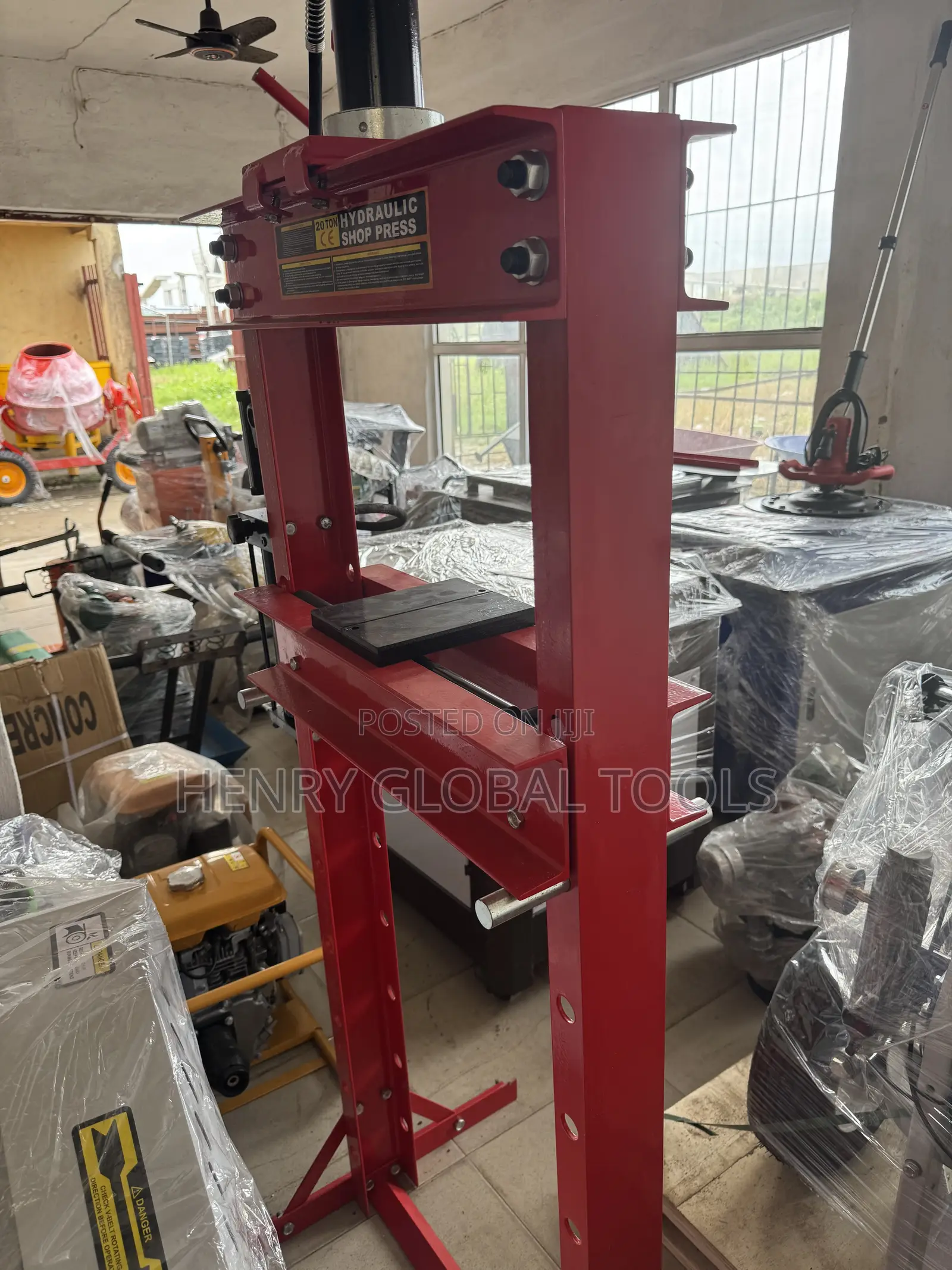 20 Ton Hydraulic Shop Press – Heavy Duty