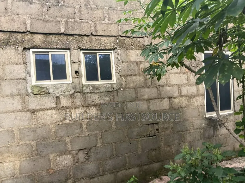 2bdrm House in Epe for sale