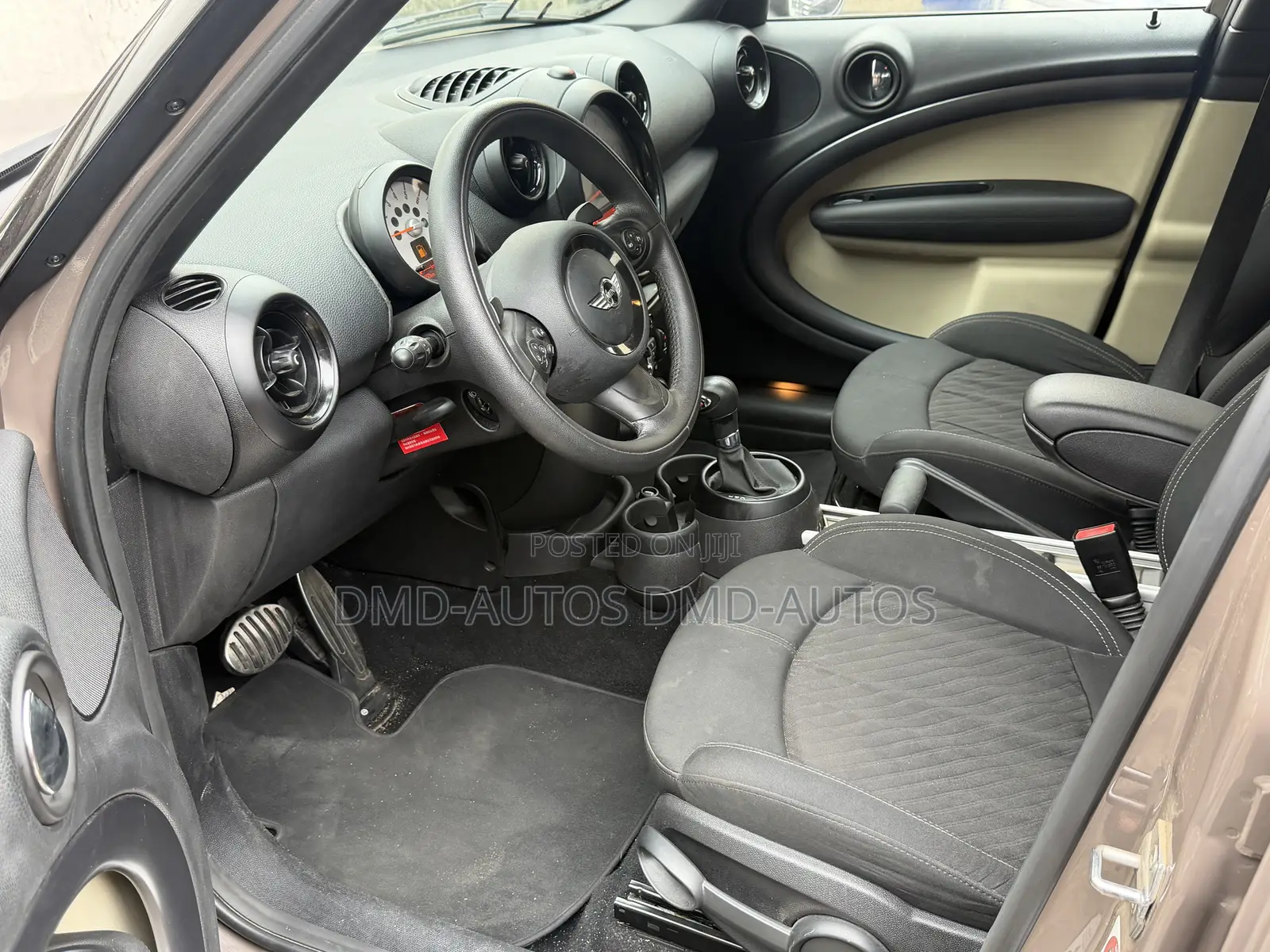 Mini Cooper 2014 Brown