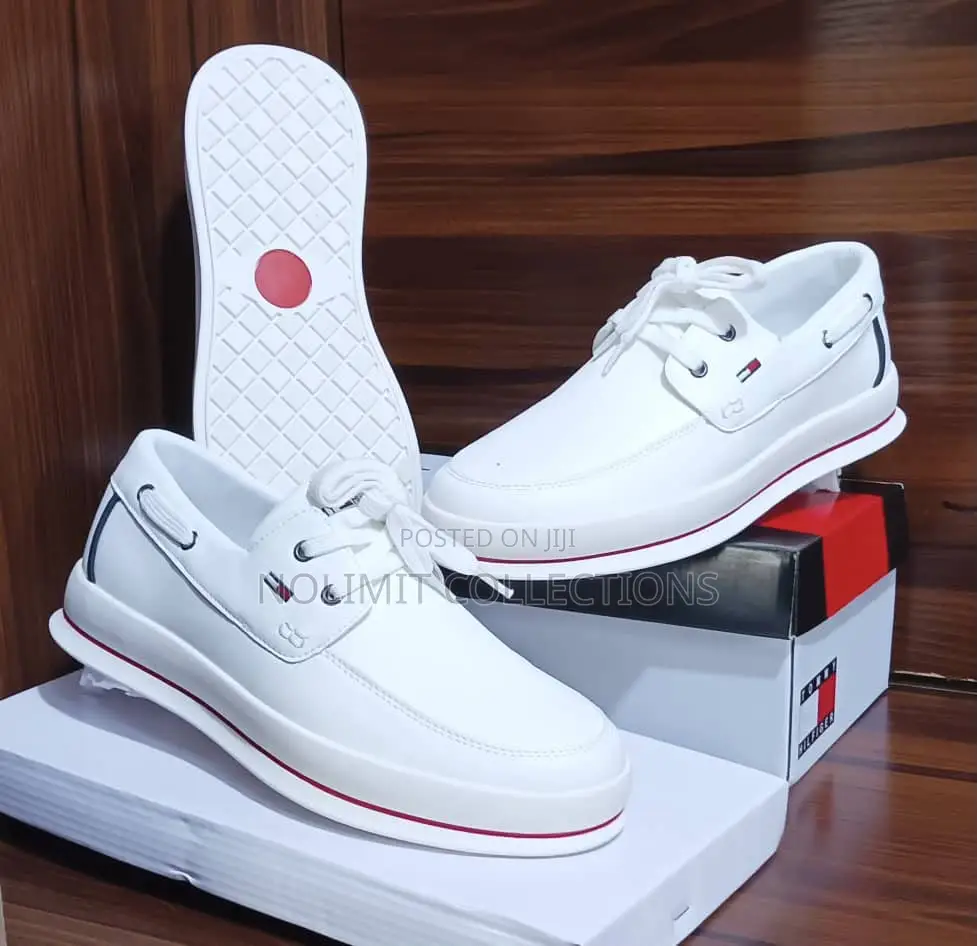 Tommy Hilfiger Leather Boat Shoe Sneaker Hybrid
