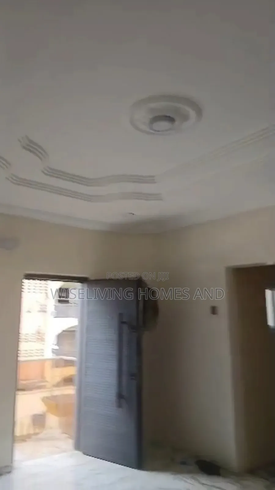 1bdrm Apartment in Ajao Estate for rent