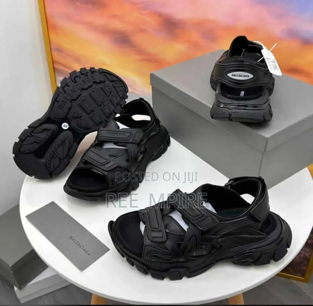 Balenciaga Luxury Men Sandals