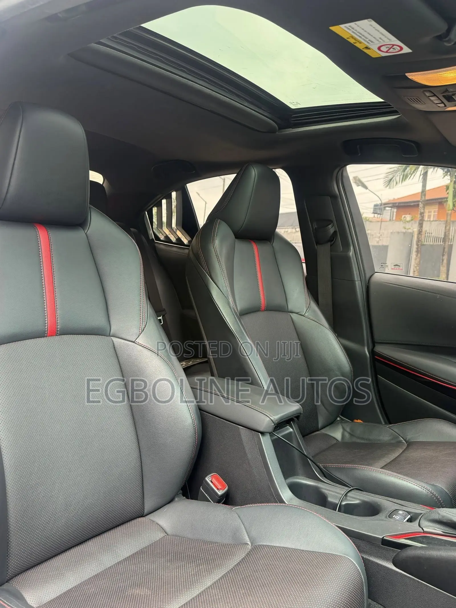 Toyota Corolla SE 2020 White
