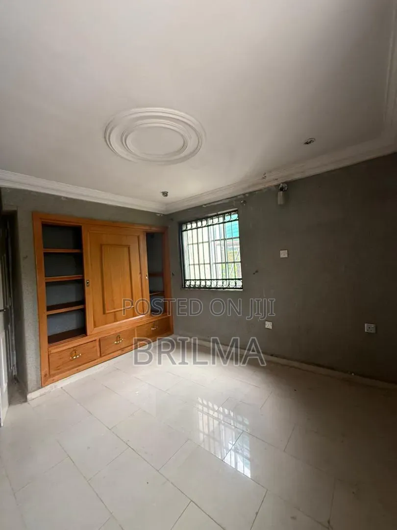 3bdrm Block of Flats in Maitama for sale