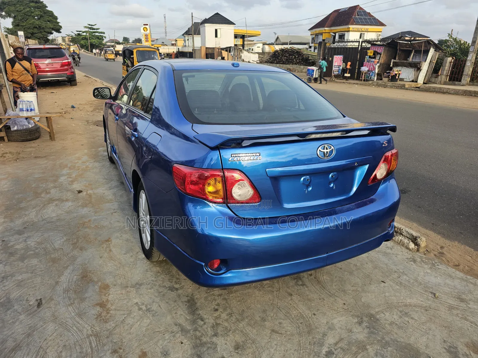Toyota Corolla 2010 Blue