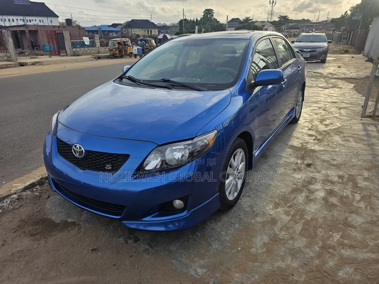 Toyota Corolla 2010 Blue